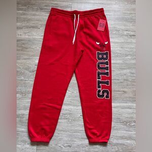 Men's Red Bulls Large Graphic Jogger Fleece Pants SIde Pockets Large